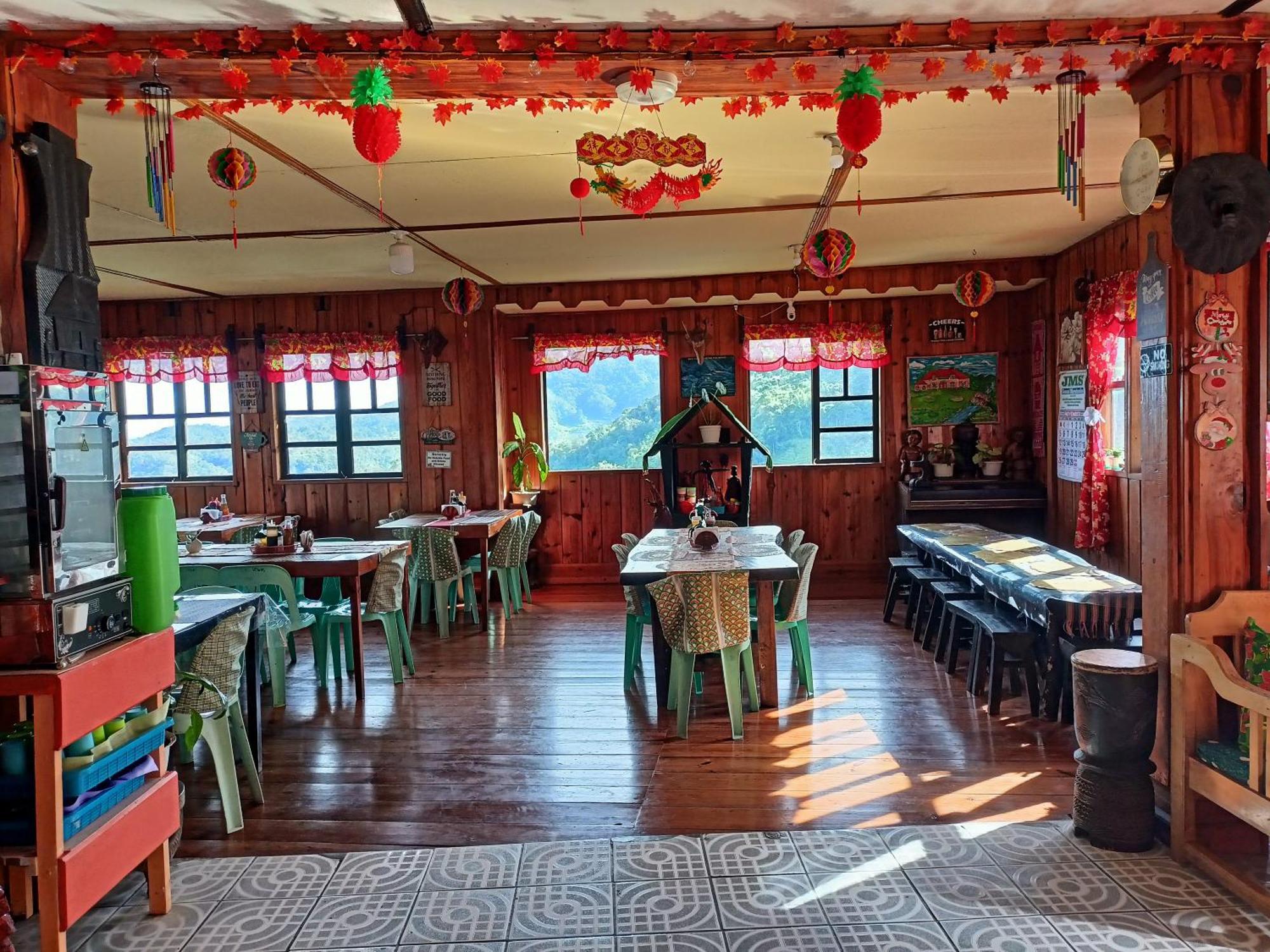 Las Vegas Lodge And Restaurant Banaue Bagian luar foto