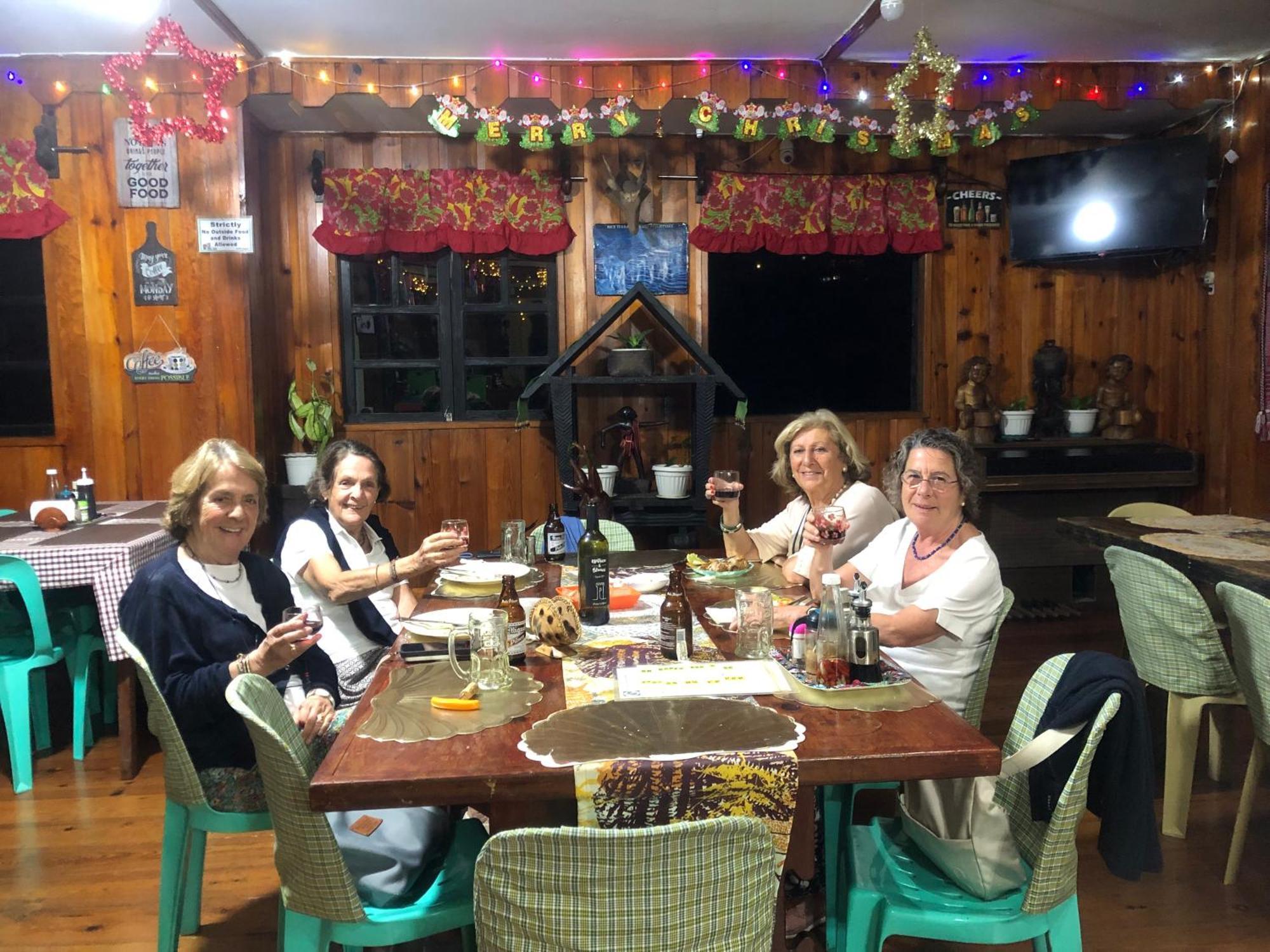 Las Vegas Lodge And Restaurant Banaue Bagian luar foto