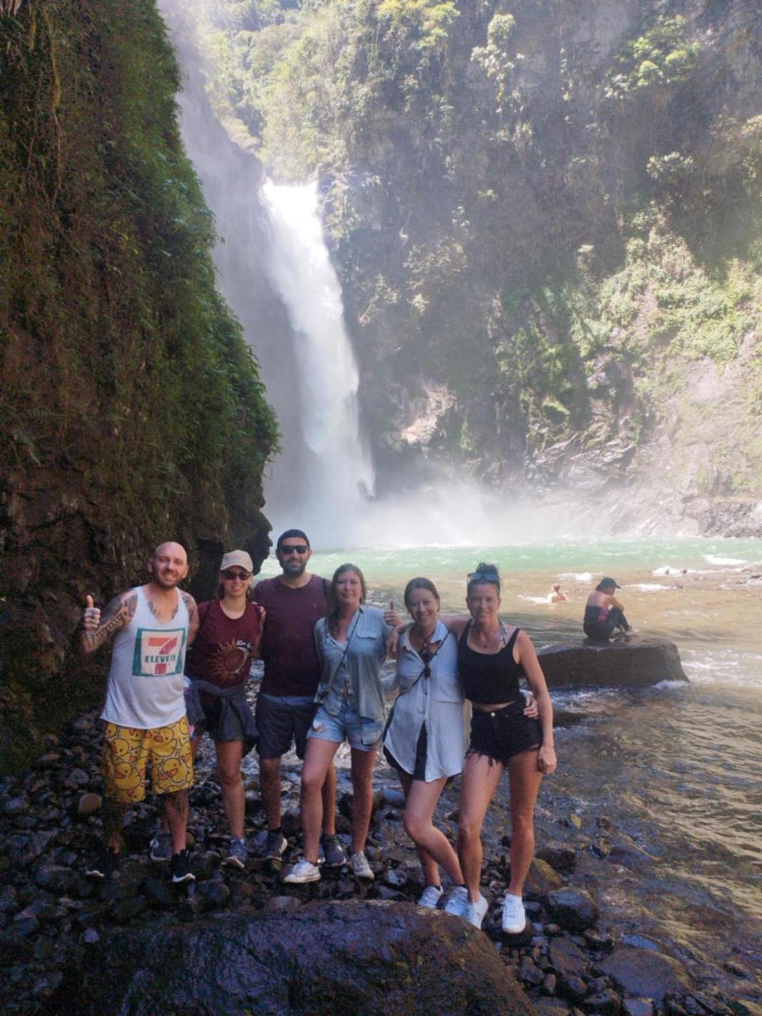 Las Vegas Lodge And Restaurant Banaue Bagian luar foto